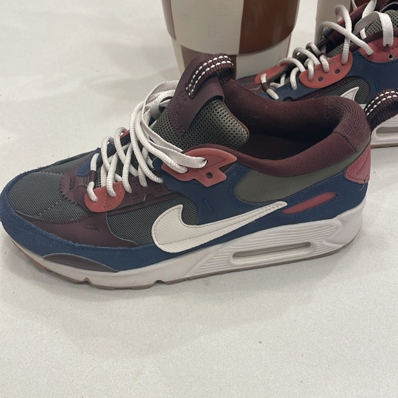 LIKE NEW!!!  Air Max 90 Futura ‘Medium Olive Navy’ DM9922-200 - Picture 2 of 7